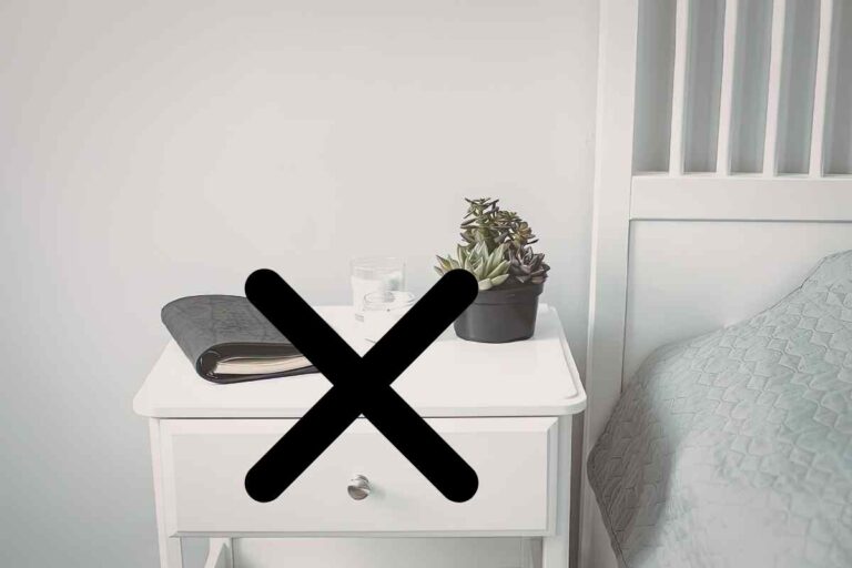 comodini addio in camera da letto