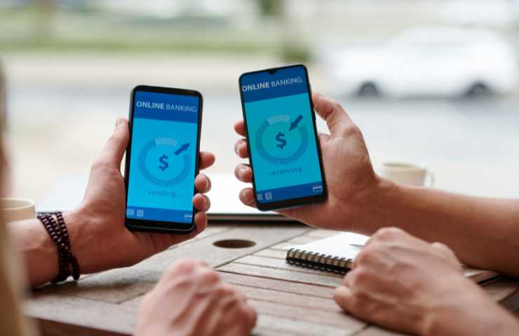 trasferimento denaro con cellulare