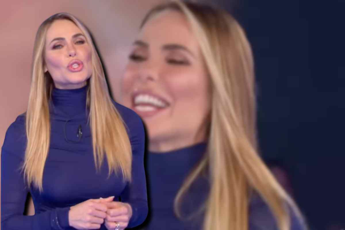 ilary blasi sorridente